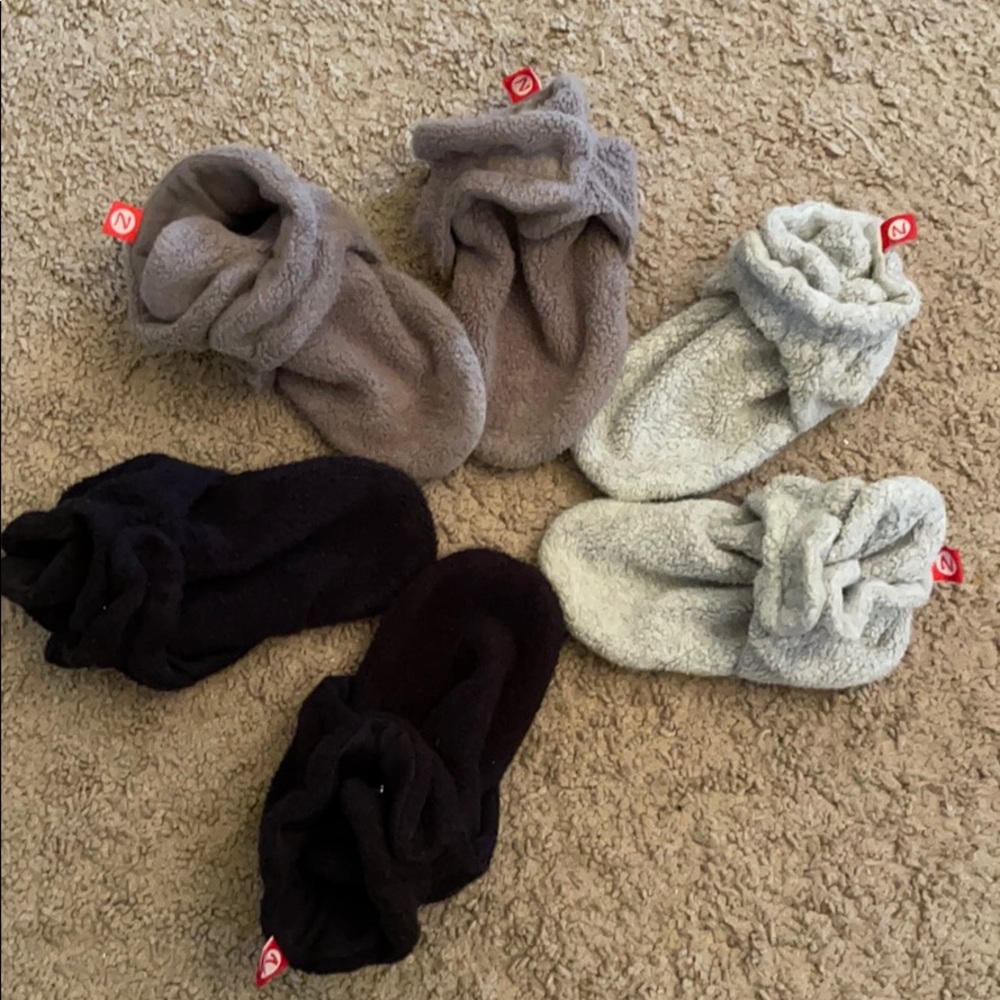 Zutano Baby booties with grippers